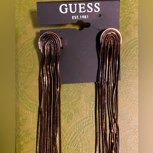GUESS- long earrings - Picture 2 of 3